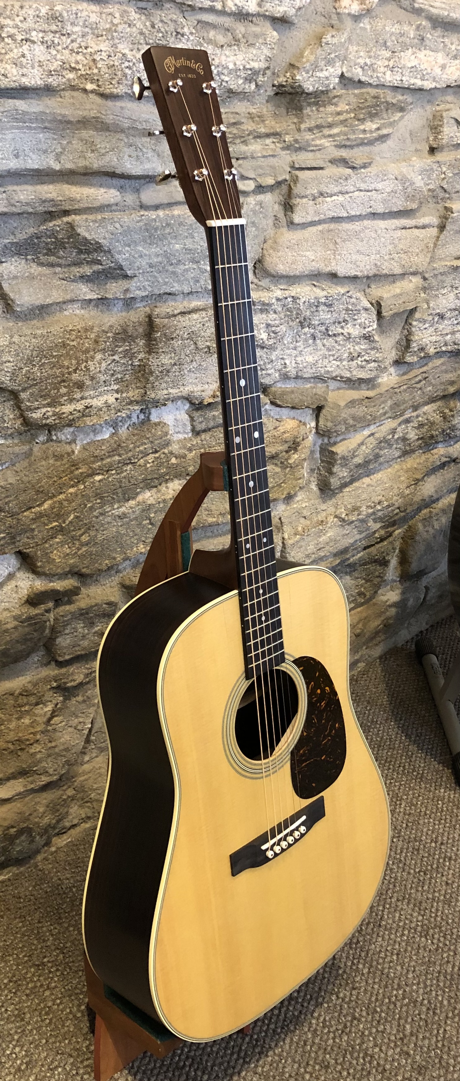 Martin D-28 Standard Series Satin - Image 2