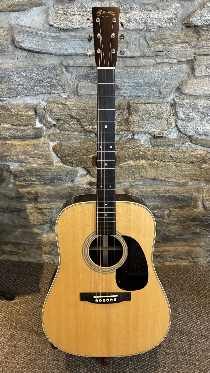 Martin D-28 Standard Series