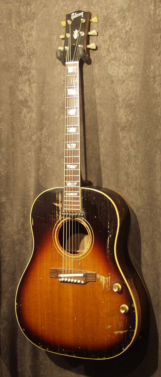 Gibson J-160E 1968 - Acoustic Music