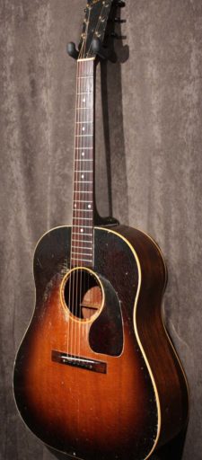 Gibson J-45 1947