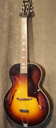 Gibson L-4 1939