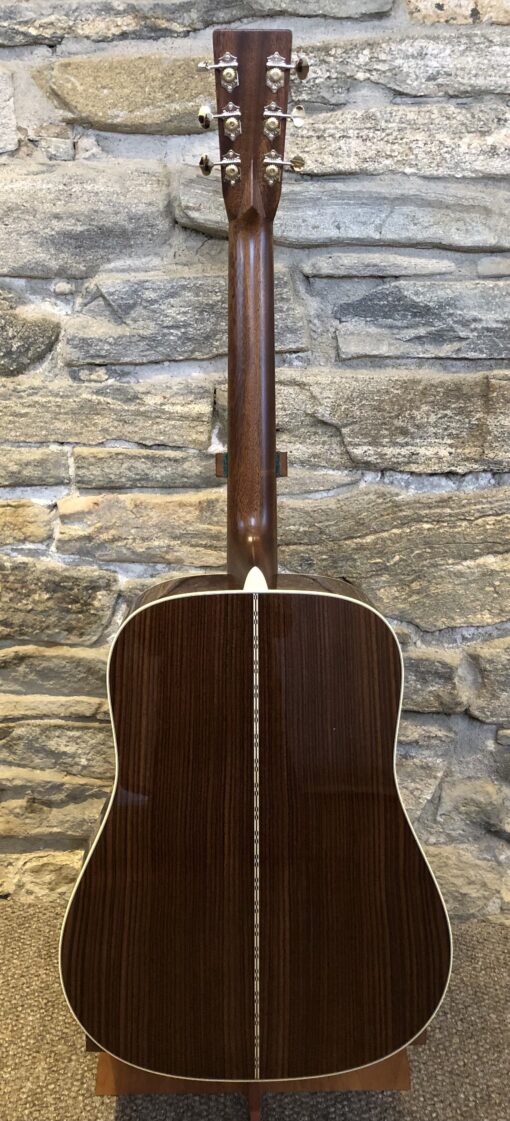 Martin D-28 Standard Series - Image 3