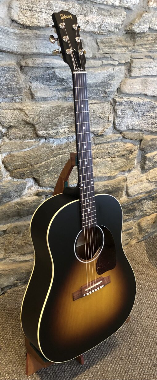 Gibson J-45 Special Satin Vintage Sunburst - Image 2