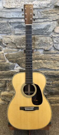 Martin 00-28 (2025)
