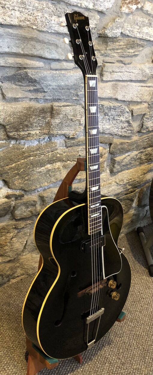 Gibson ES-150 Black (1952) - Image 2