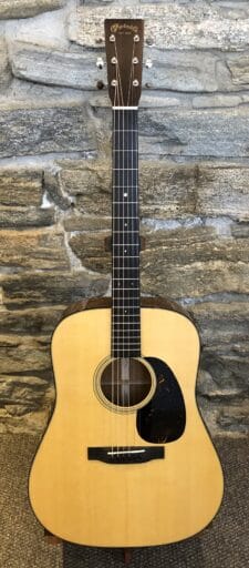 Martin D-18 (2025)