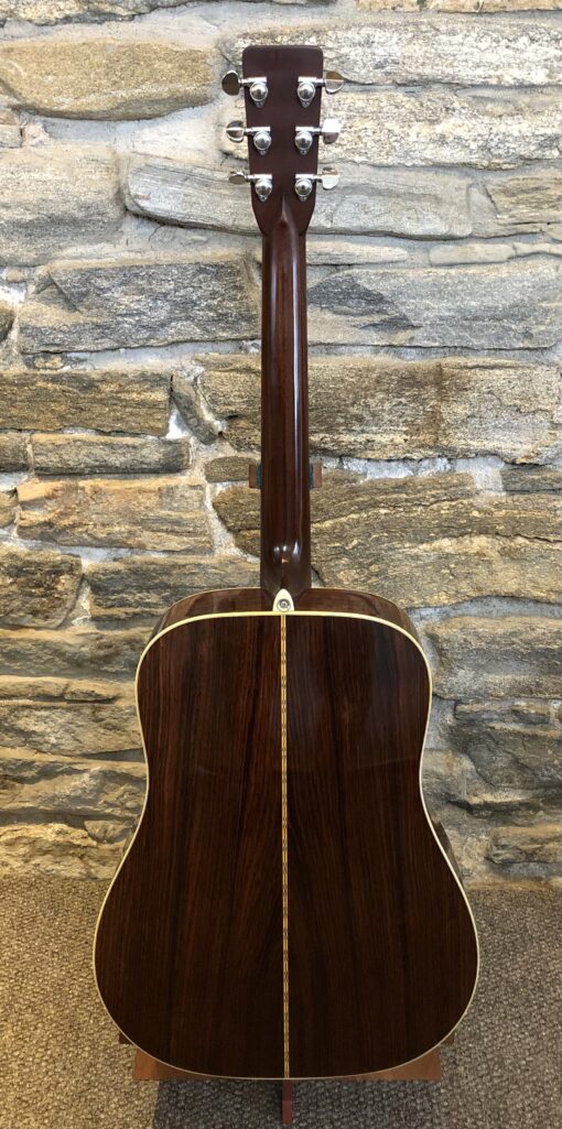 Martin D-28 (1971) - Image 2