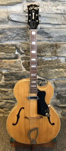 Guild CA-100 Spec B (1963)