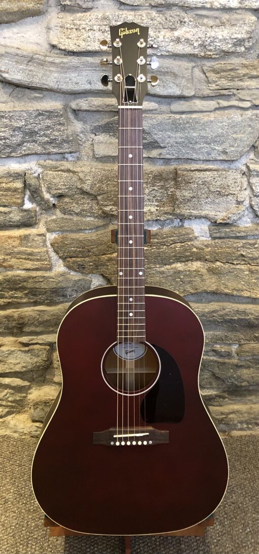 Gibson J-45 Special Satin Wine Red