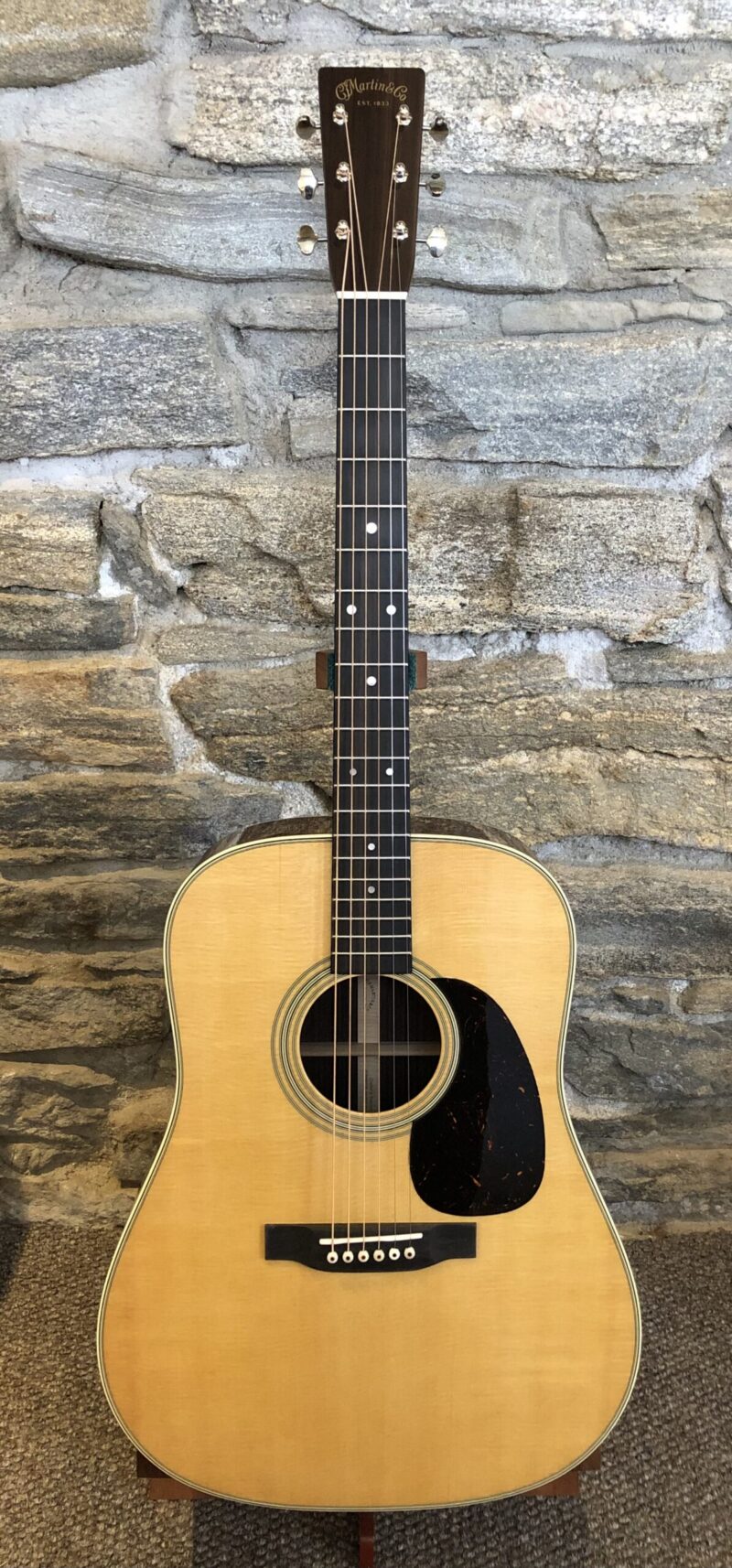 Martin D-28 Standard Series