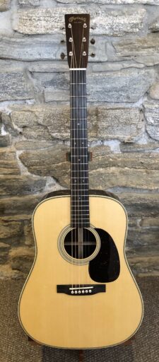 Martin HD-28 Standard Series