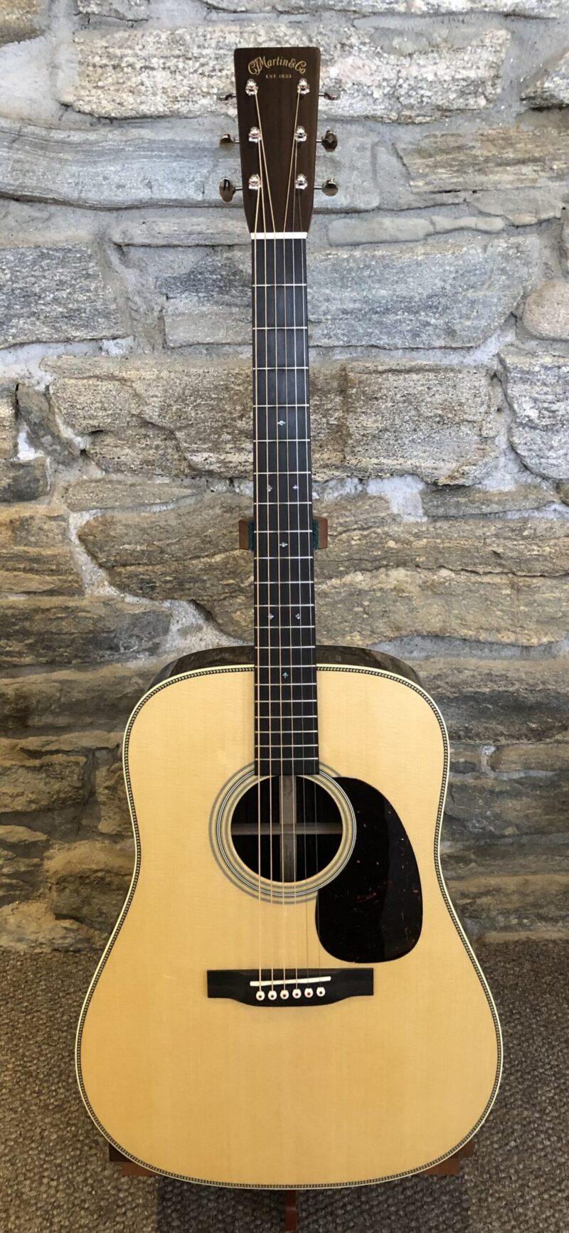 Martin HD-28 Standard Series