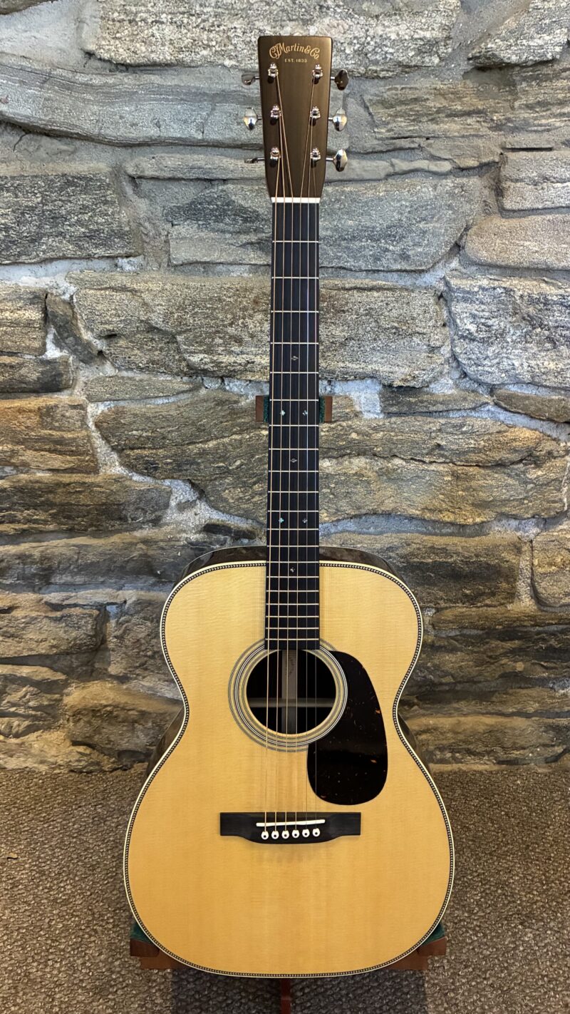 Martin 00-28 Standard Series