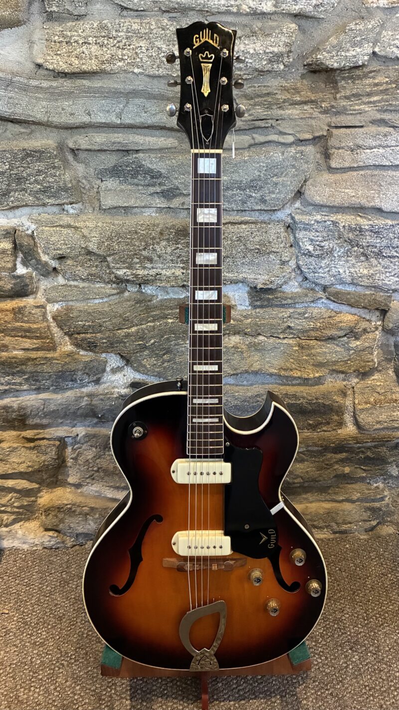 Guild CE-100 DP (1961)
