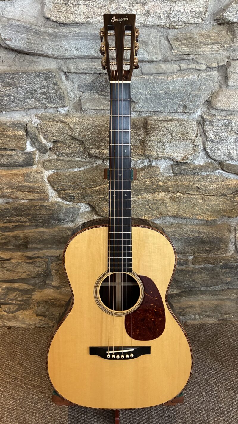 Bourgeois OMS DB Signature 12-Fret (Adirondack/Madagascar) - USED